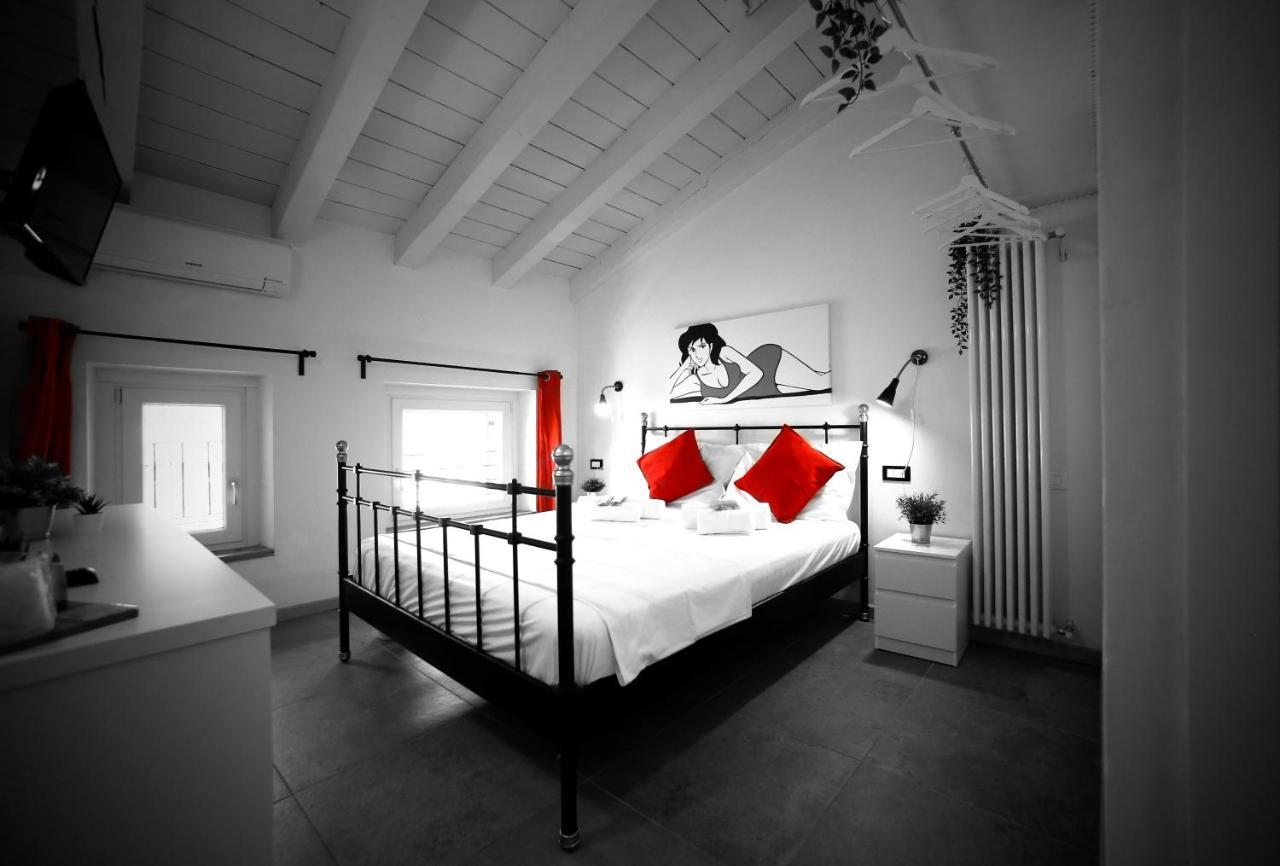 Ermi Hotel Sona Exterior photo